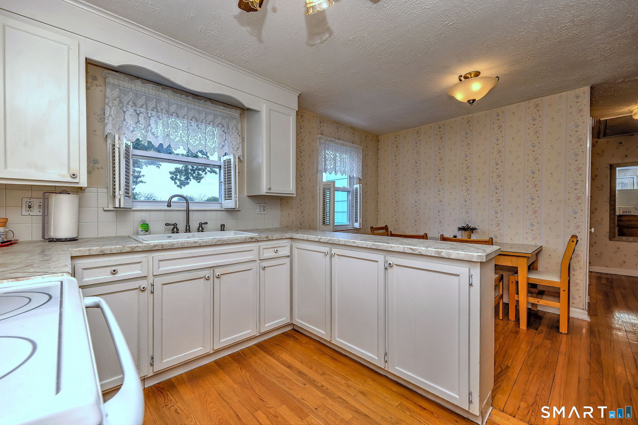 14 Ballou Road Branford, CT 06405 - Photo 20 of 40 Gallery Image 20