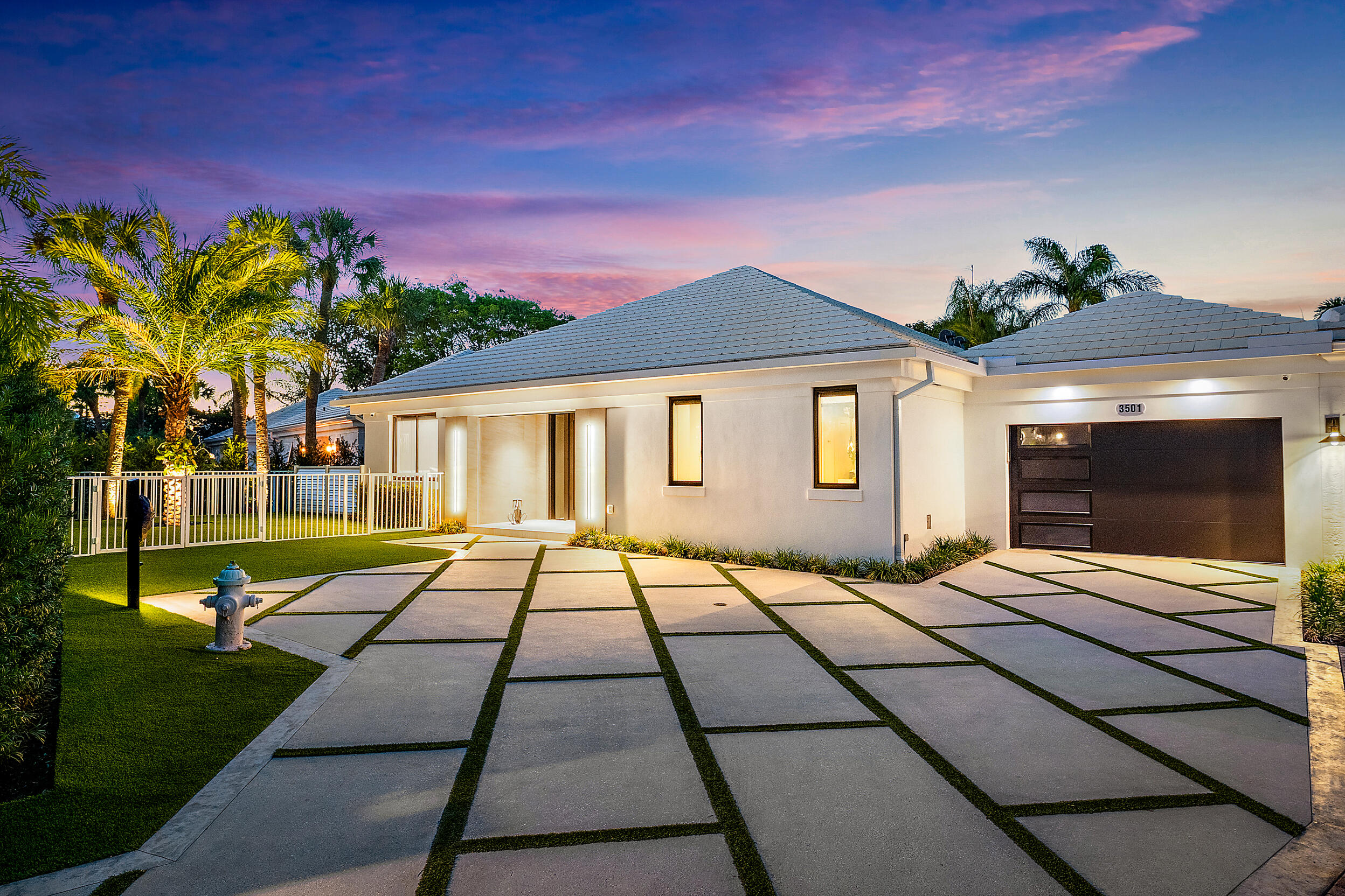 3501 Captains Way Jupiter, FL 33477 - Photo 4 of 40 Front Elevation