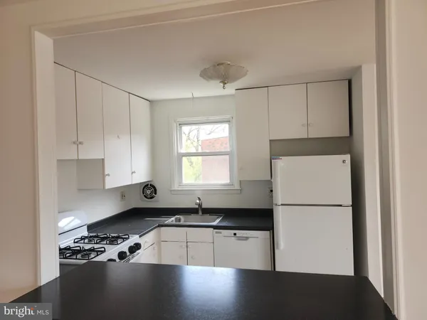 $549,000 | 107 Lockart Plaza, Philadelphia, PA 19116