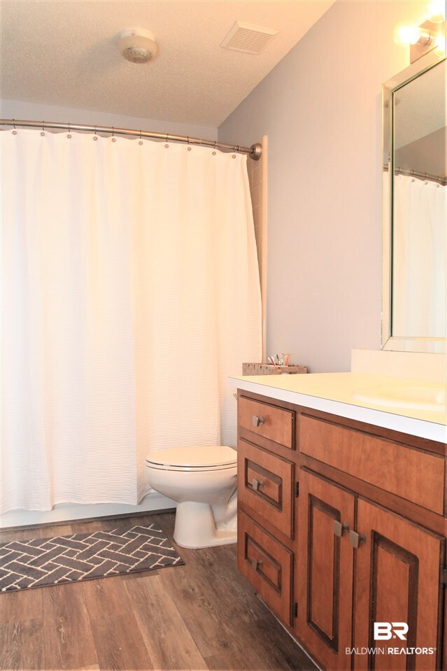 137 Michael Loop Daphne, AL 36526 - Photo 23 of 29 New LVP flooring