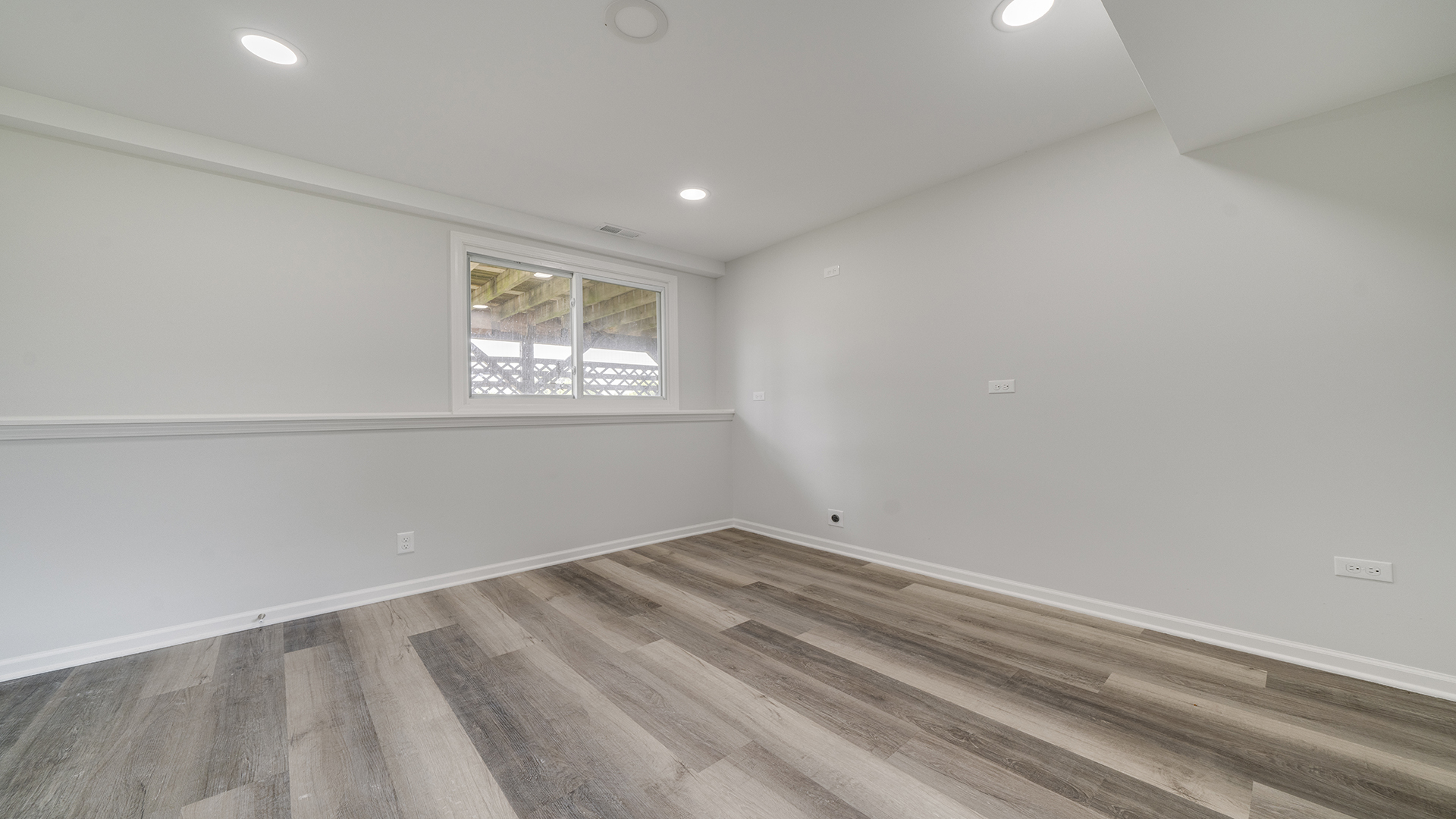 22005 Harmony Road Marengo, IL 60152 - Photo 38 of 49 a view of room with window