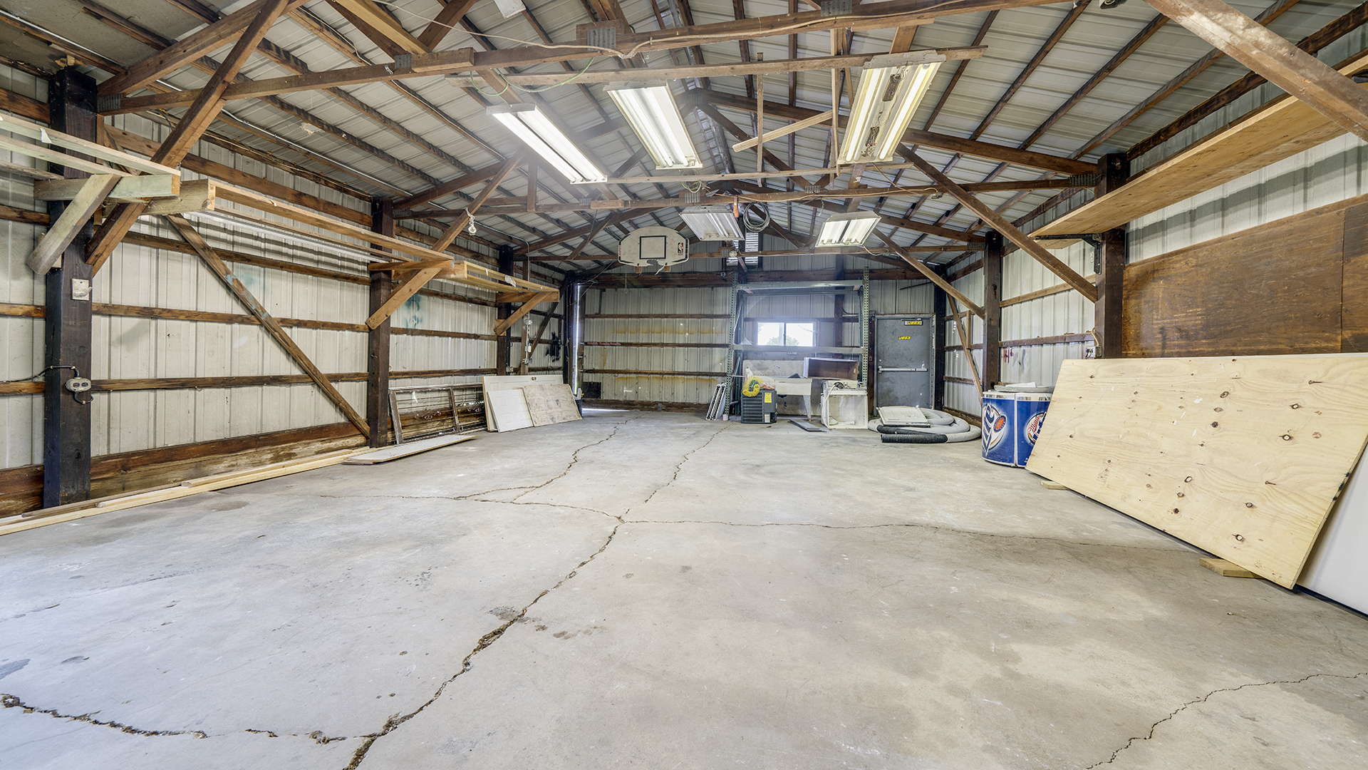 22005 Harmony Road Marengo, IL 60152 - Photo 45 of 49 a view of a garage