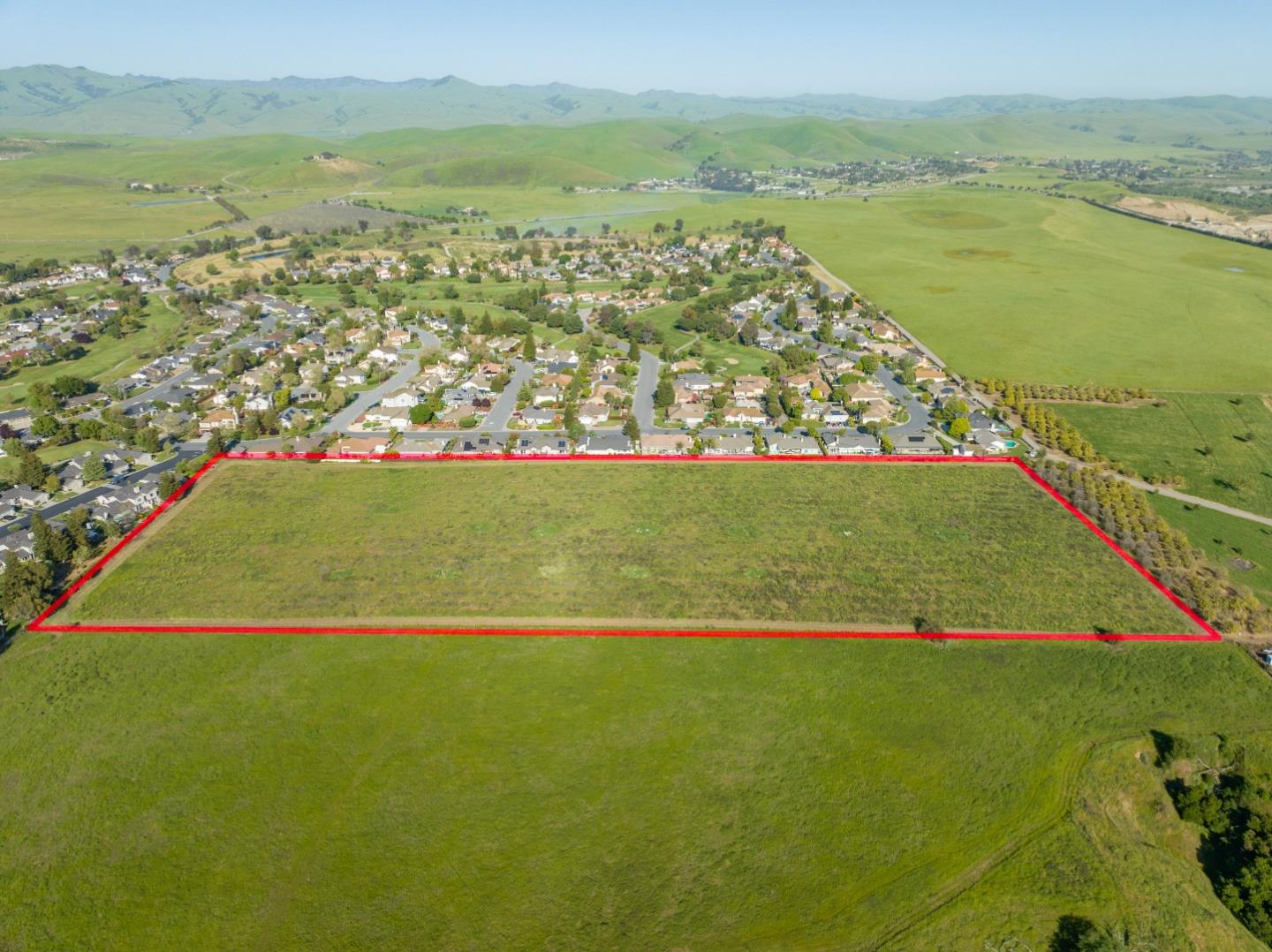 5181 Southside Road Hollister, CA 95023 - Photo 8 of 9 Gallery Image 8