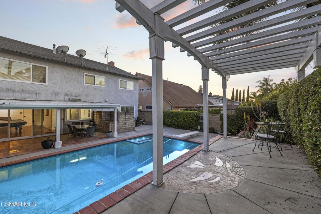 2371 Larch Street Simi Valley, CA 93065 - Photo 38 of 40 a view of a chairs and table in the patio