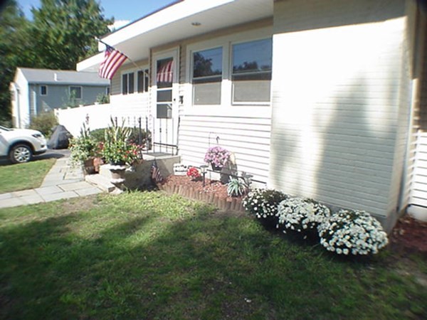 51 1st Road Marlborough, MA 01752 - Photo 1 of 28 Gallery Image 1