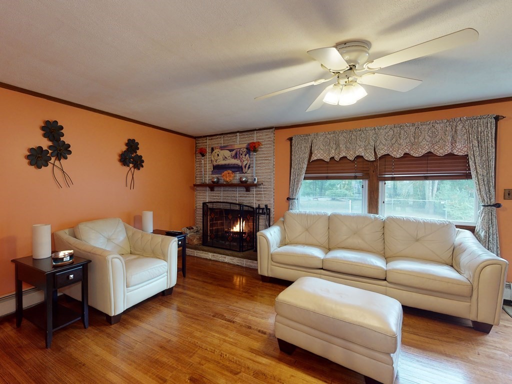 51 1st Road Marlborough, MA 01752 - Photo 2 of 28 Gallery Image 2