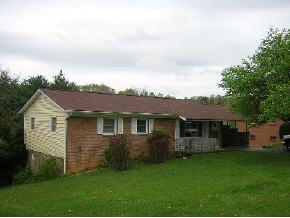 1824 Granby Road Kingsport, TN 37665 - Photo 1 of 5 Photo 1