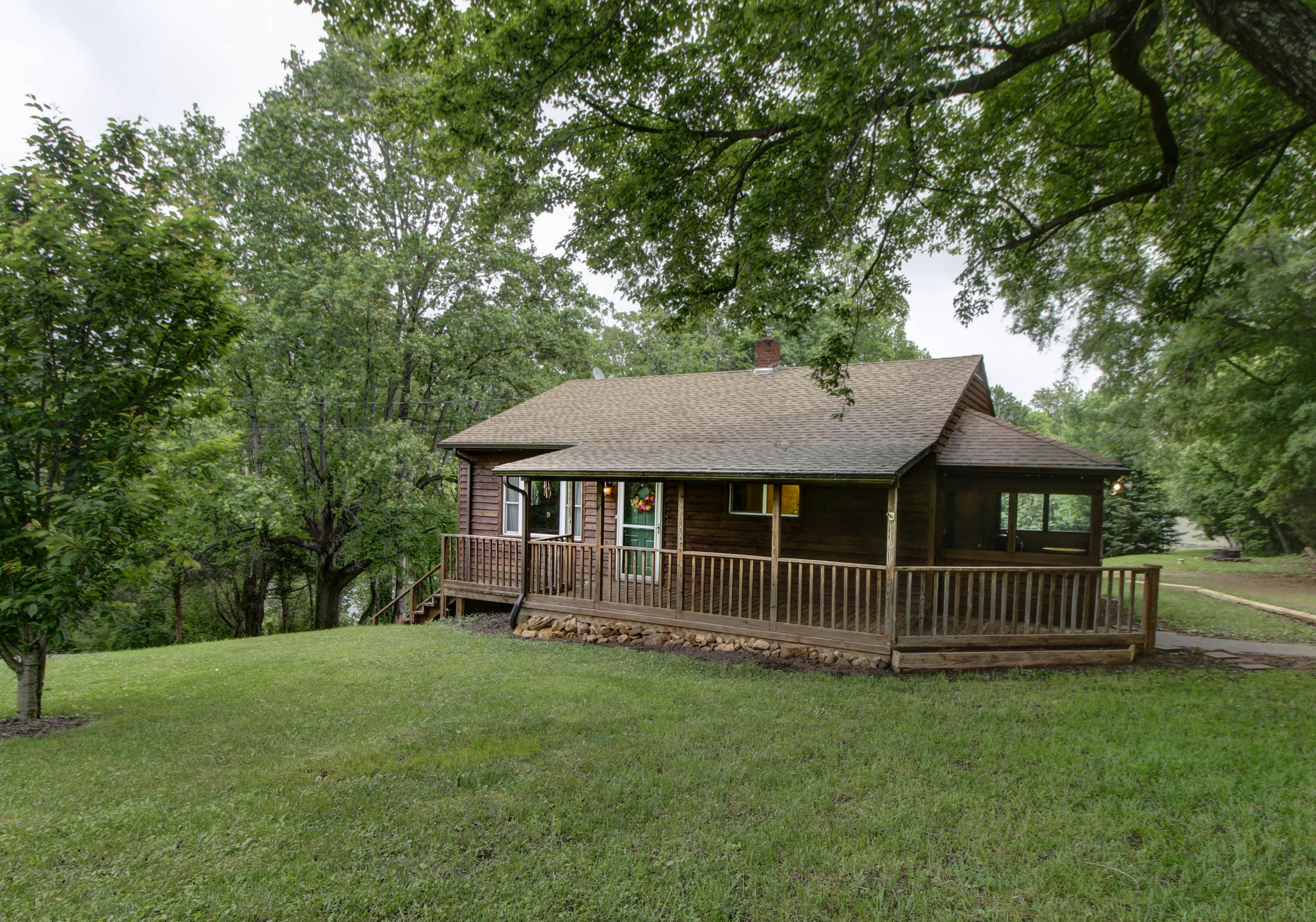 283 Red Valley Road Boones Mill, VA 24065 - Photo 21 of 21 _MG_0467_8_9