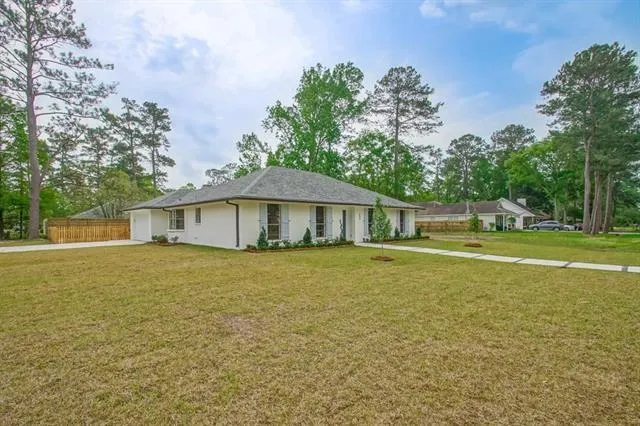 $2,500 | Undisclosed Address, Mandeville, LA 70471