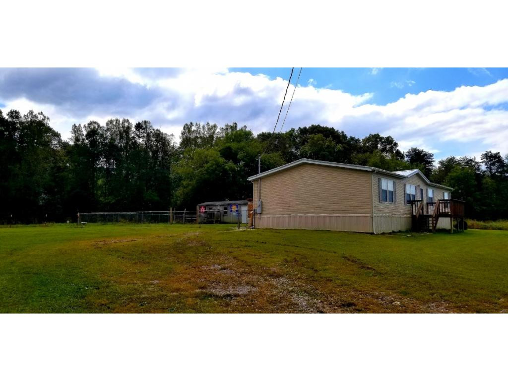 1395 East Stage Coach Road Greeneville, TN 37743 - Photo 25 of 26 Back Yard