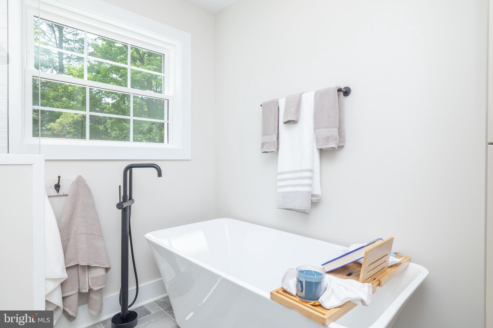 17 Bridleshire Road Newark, DE 19711 - Photo 26 of 62 a white bath tub sitting next to a window