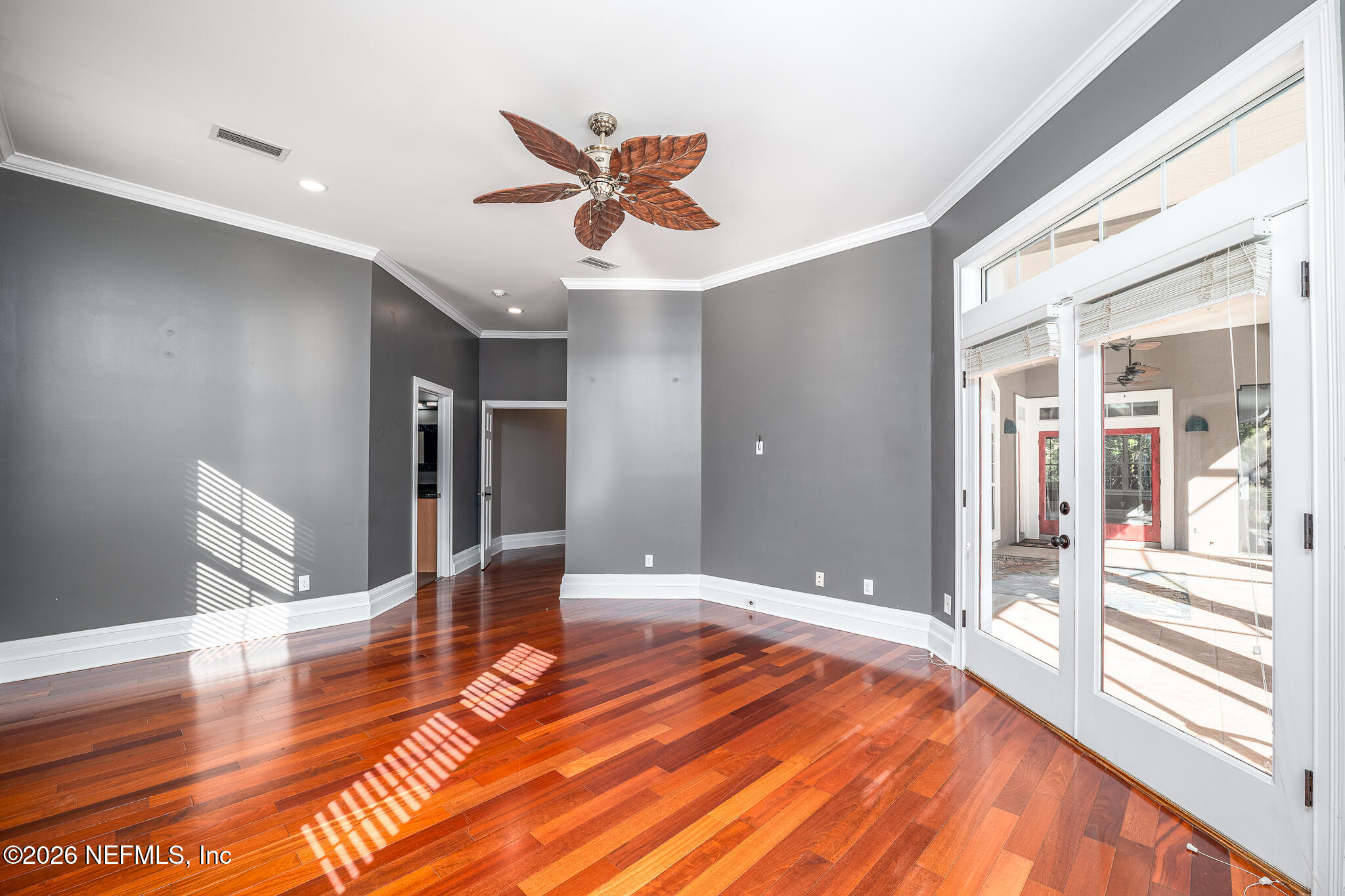 707 Standish Court St. Augustine, FL 32086 - Photo 20 of 69 19 Master Bedroom