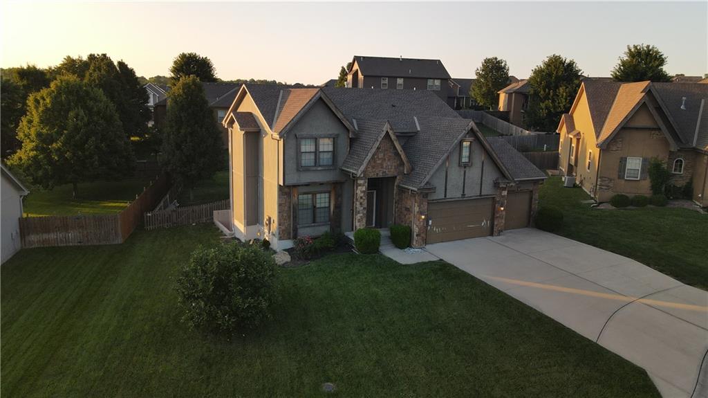 1304 Aberdeen Circle Raymore, MO 64083 - Photo 2 of 36