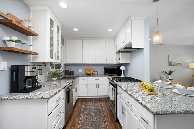 $749,000 | 324 South Minnesota Avenue, Glendora, CA 91741