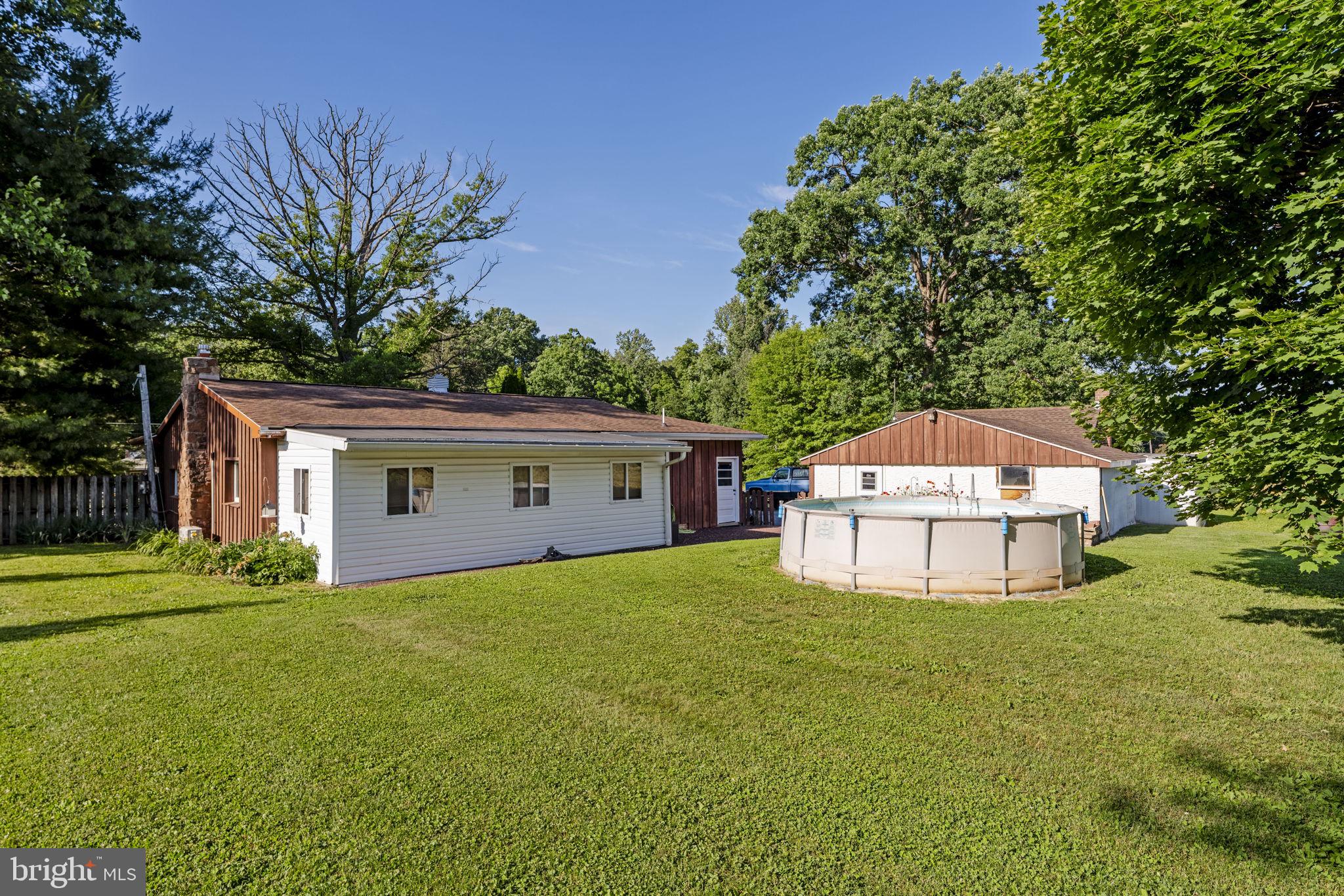 225 Hartings Park Road Denver, PA 17517 - Photo 10 of 54