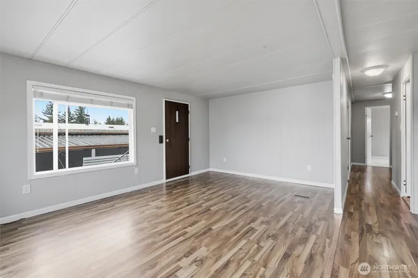 $77,950 | 1415 84th Street Southeast, Unit 46, Everett, WA 98208