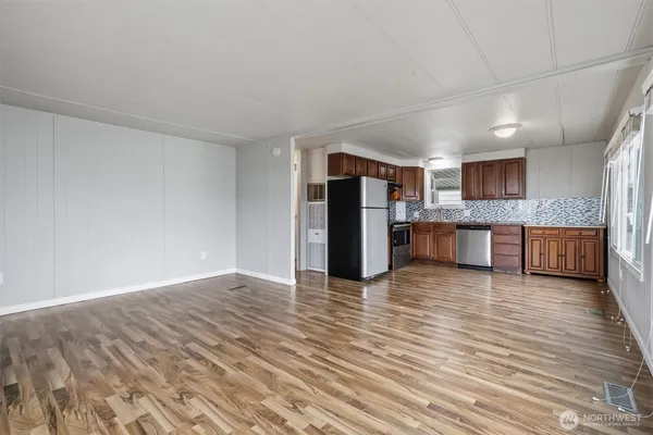 $77,950 | 1415 84th Street Southeast, Unit 46, Everett, WA 98208