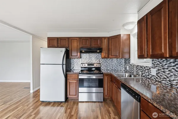 $77,950 | 1415 84th Street Southeast, Unit 46, Everett, WA 98208