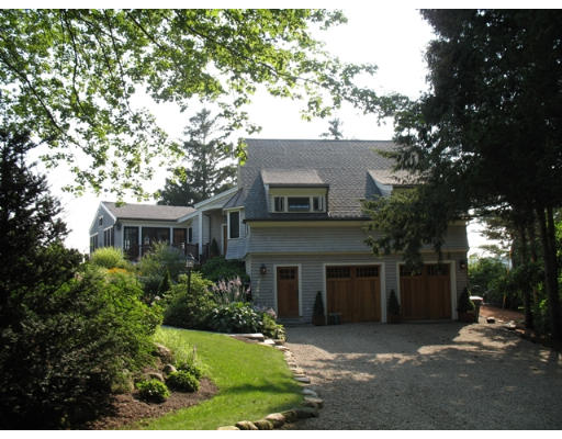 103 Riverview Road Gloucester, MA 01930 - Photo 2 of 14 Gallery Image 2