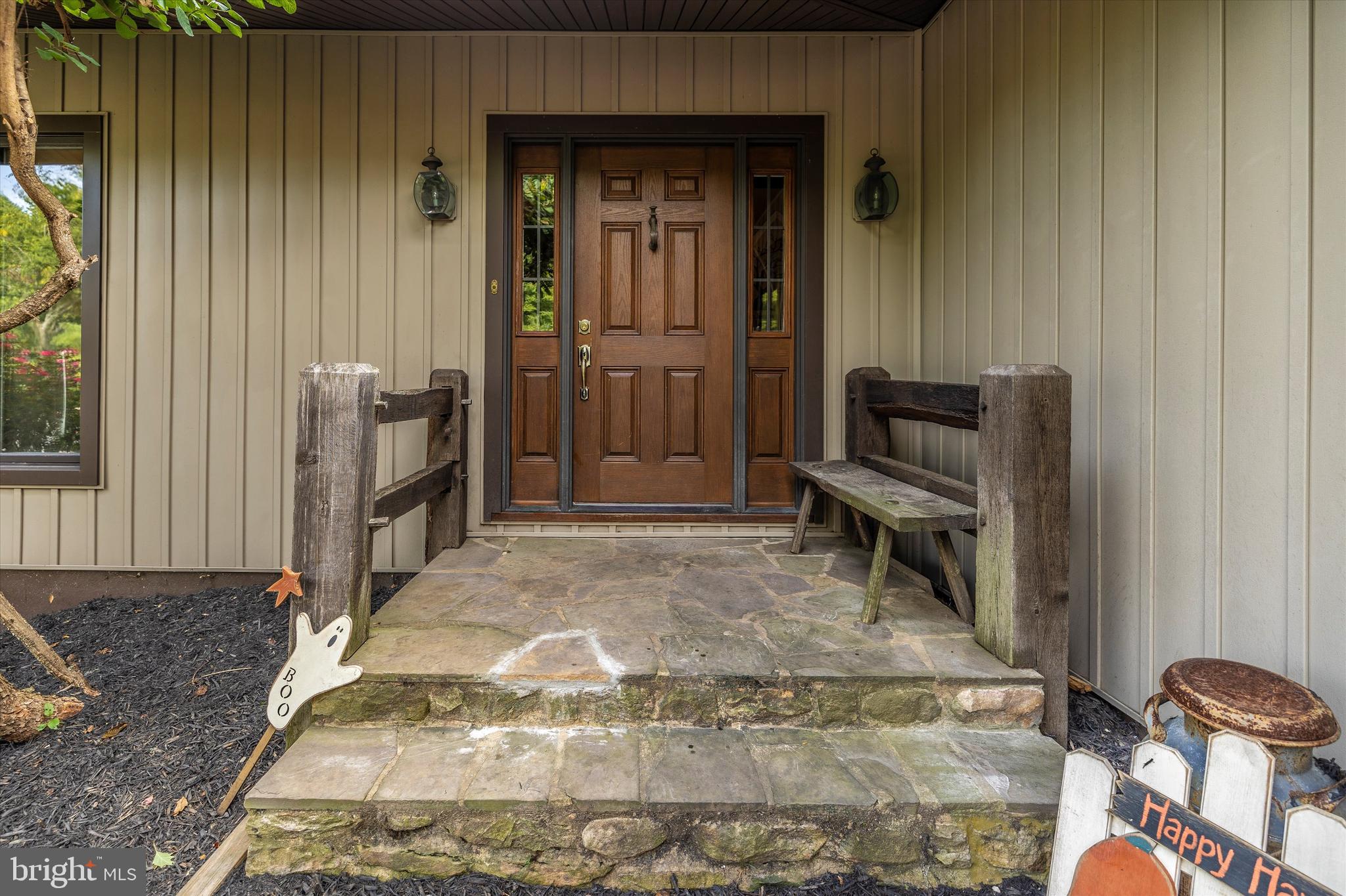 9303 Frostown Road Middletown, MD 21769 - Photo 3 of 63