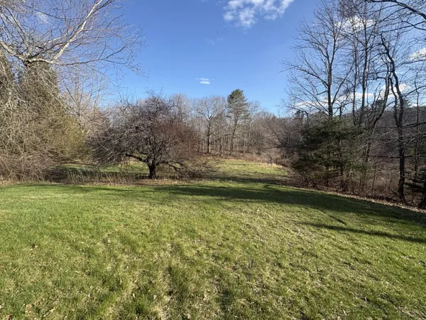 $384,900 | 10 Song Bird Lane, Readfield, ME 04355
