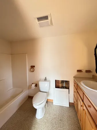 $384,900 | 10 Song Bird Lane, Readfield, ME 04355