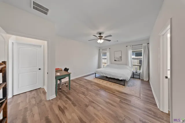 $3,200 | 1343 Rustic Pine Drive, Baton Rouge, LA 70820