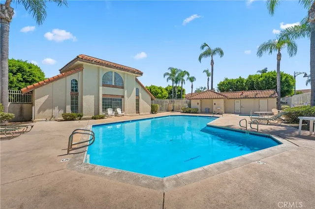 $529,888 | 23301 D La Crescenta, Mission Viejo, CA 92691