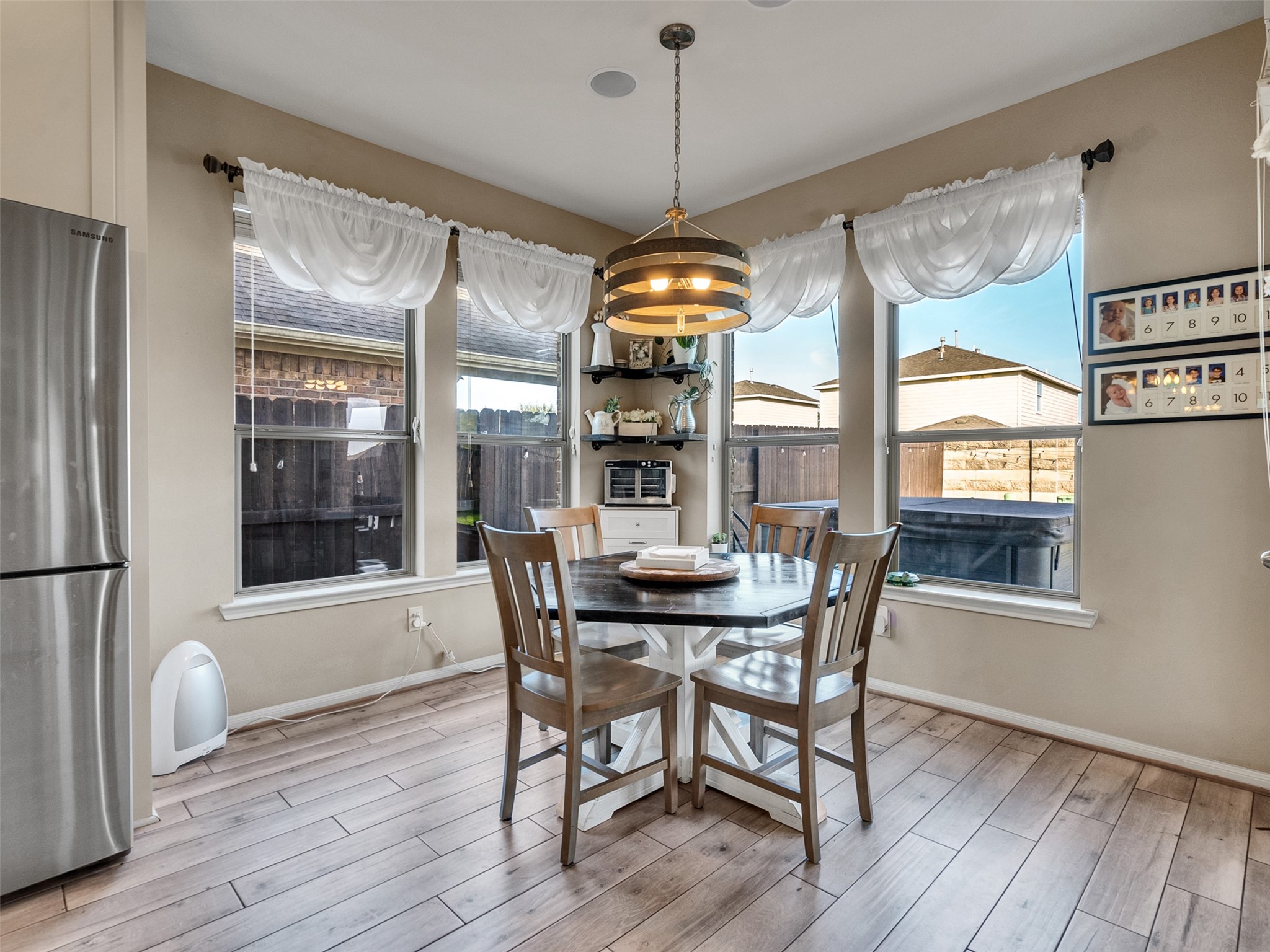 9602 Emerald Lakes Drive Rosharon, TX 77583 - Photo 11 of 33