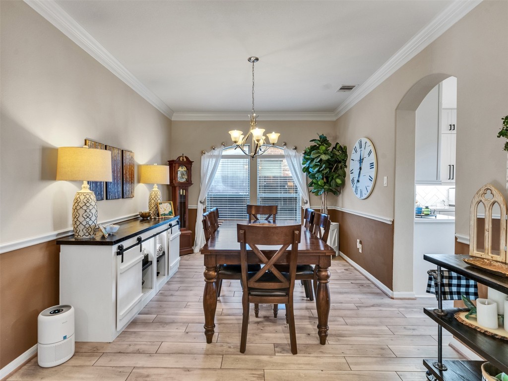 9602 Emerald Lakes Drive Rosharon, TX 77583 - Photo 4 of 33