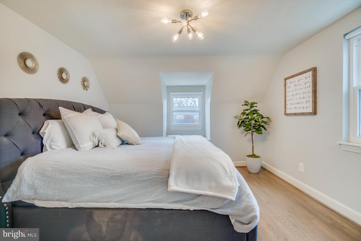 1215 West Braddock Road Alexandria, VA 22302 - Photo 12 of 36
