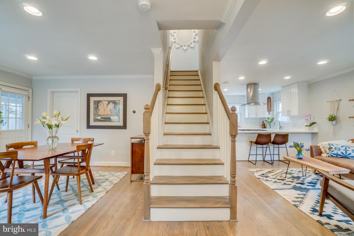 1215 West Braddock Road Alexandria, VA 22302 - Photo 3 of 36