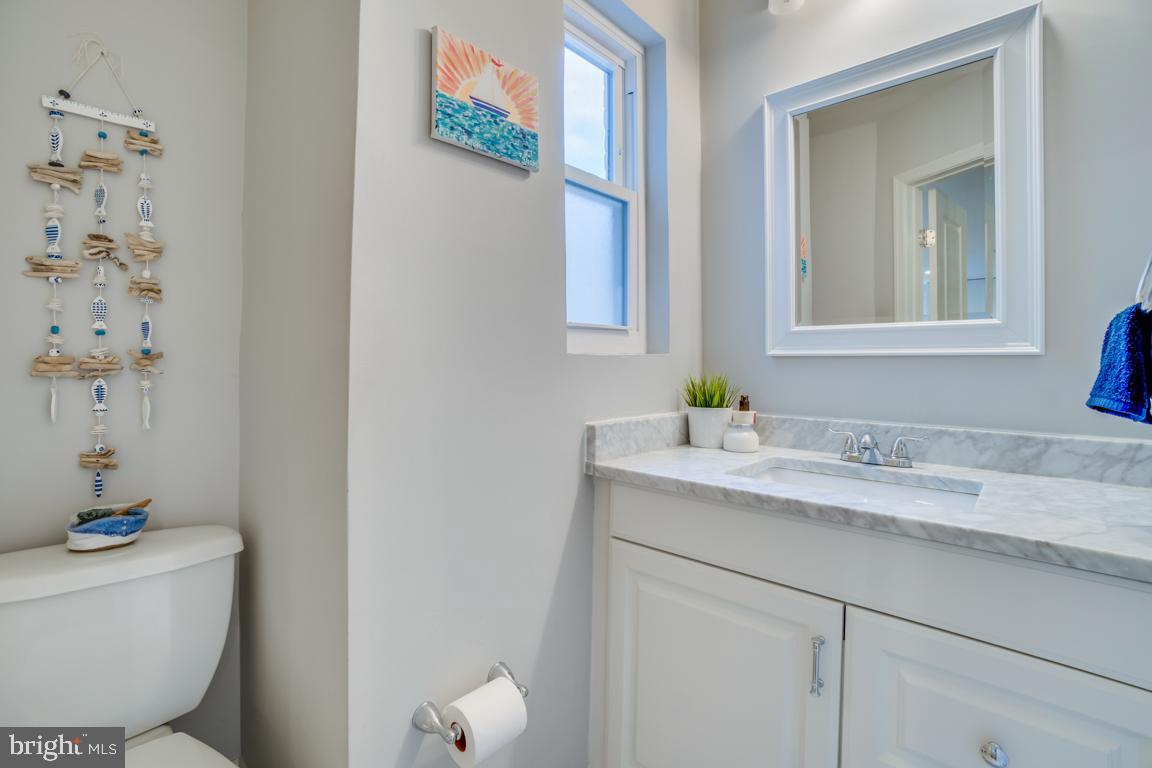 1215 West Braddock Road Alexandria, VA 22302 - Photo 23 of 36