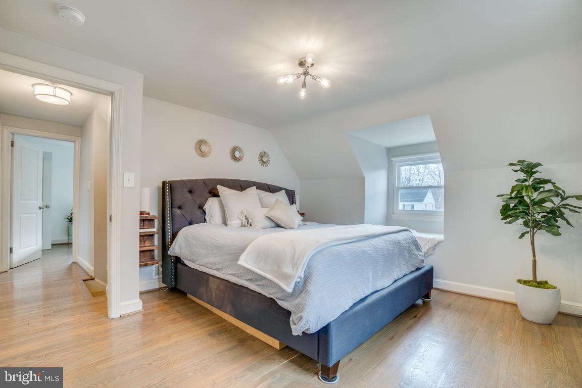 1215 West Braddock Road Alexandria, VA 22302 - Photo 32 of 36