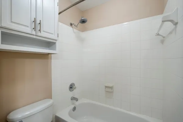 $2,500 | 9631 Bavaria Drive, Houston, TX 77070