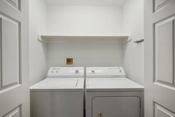 $2,500 | 9631 Bavaria Drive, Houston, TX 77070