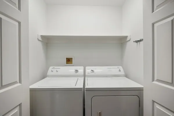 $2,500 | 9631 Bavaria Drive, Houston, TX 77070