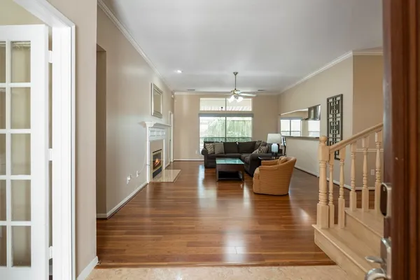 $2,500 | 9631 Bavaria Drive, Houston, TX 77070