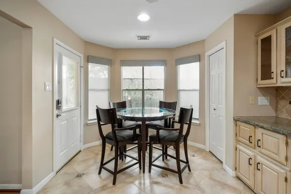 $2,500 | 9631 Bavaria Drive, Houston, TX 77070