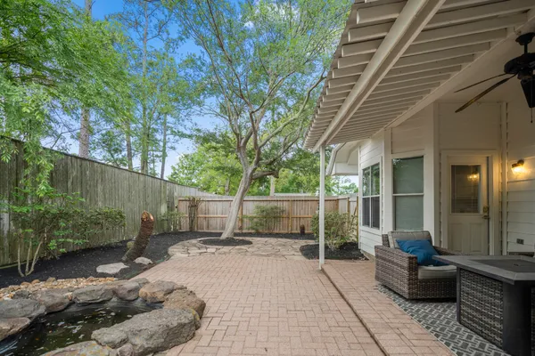 $2,500 | 9631 Bavaria Drive, Houston, TX 77070