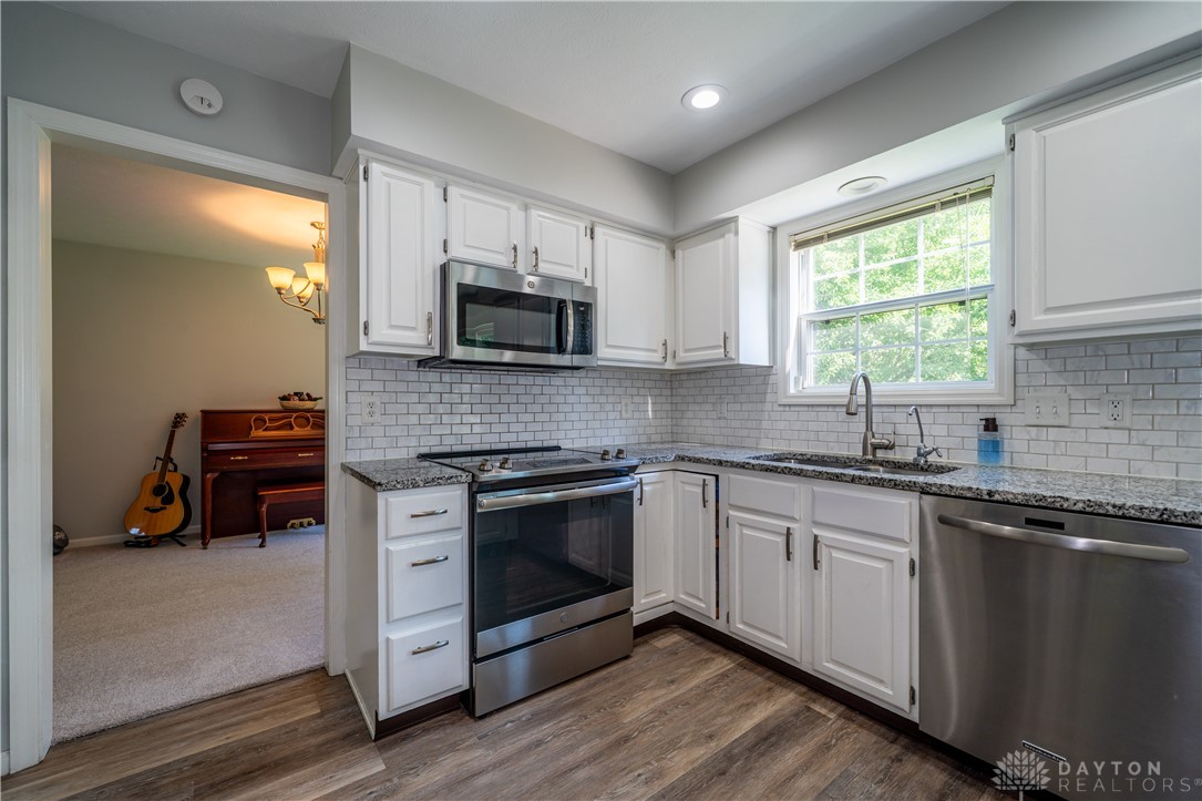 70 Reed Road Springboro, OH 45066 - Photo 14 of 55