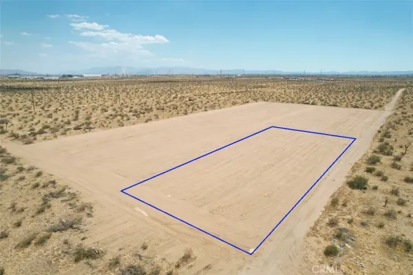 $64,900 | 21 Palm, Adelanto, CA 92301
