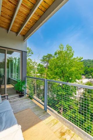 $515,000 | 411 Fairpoint Street, Unit 308, Chattanooga, TN 37405