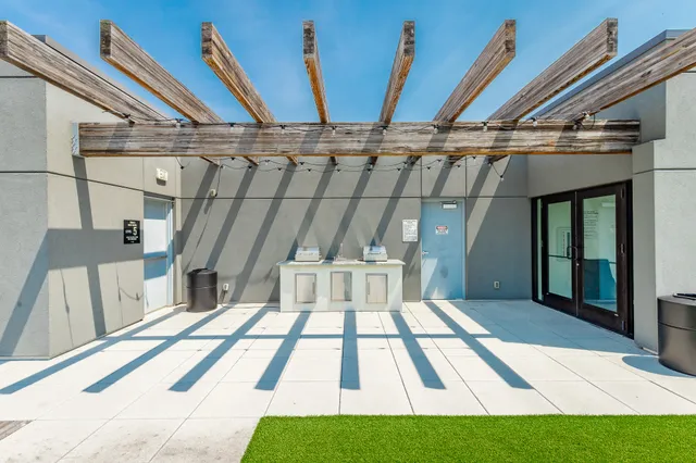 $515,000 | 411 Fairpoint Street, Unit 308, Chattanooga, TN 37405