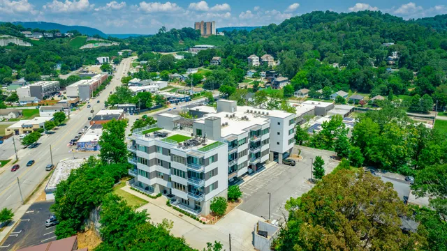 $515,000 | 411 Fairpoint Street, Unit 308, Chattanooga, TN 37405
