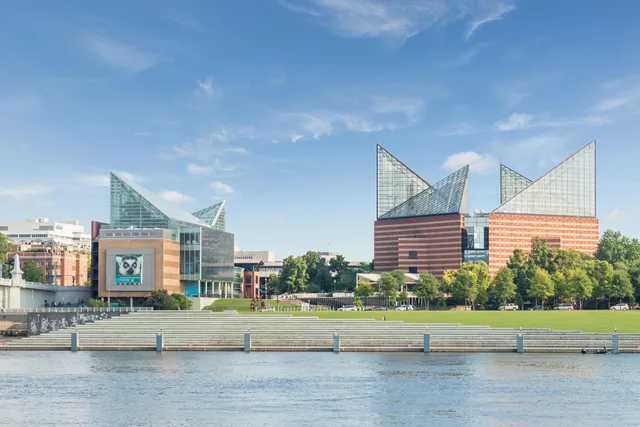 $515,000 | 411 Fairpoint Street, Unit 308, Chattanooga, TN 37405