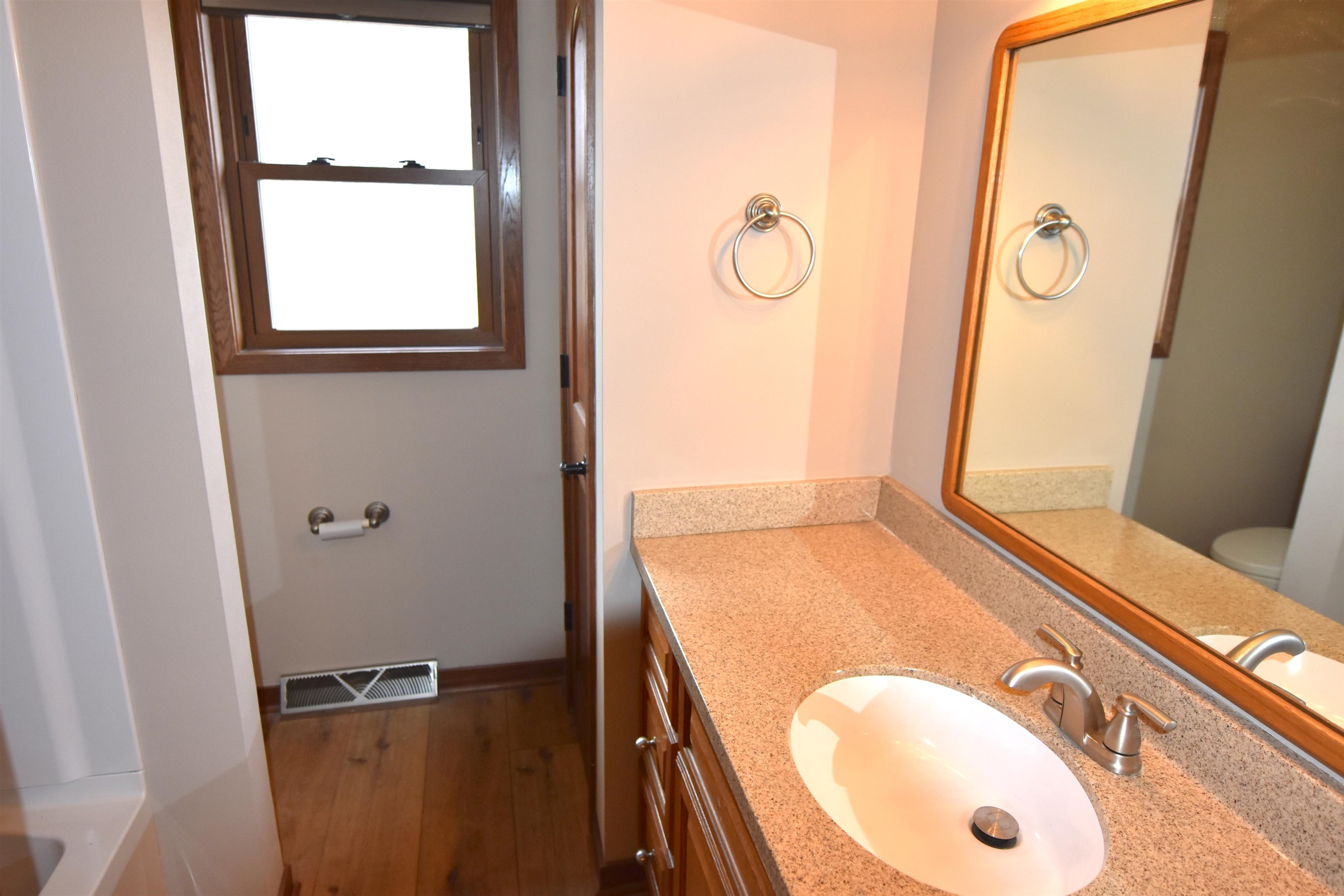 3717 Token Road DeForest, WI 53532 - Photo 23 of 41