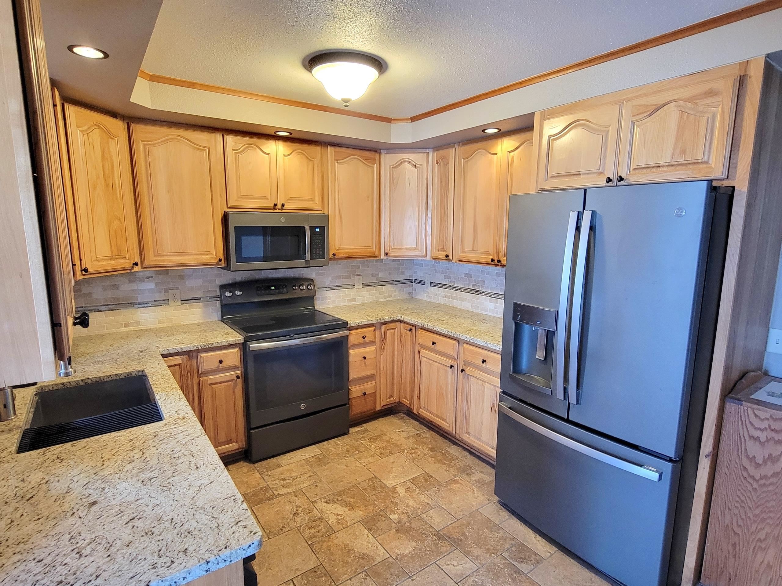 3717 Token Road DeForest, WI 53532 - Photo 10 of 41