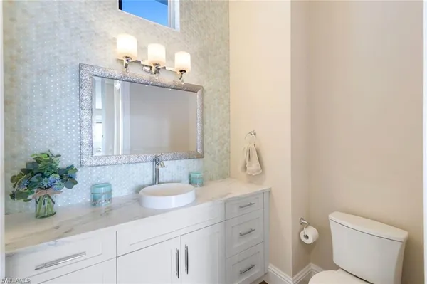 $6,850,000 | 8180 Estero Boulevard, Fort Myers Beach, FL 33931