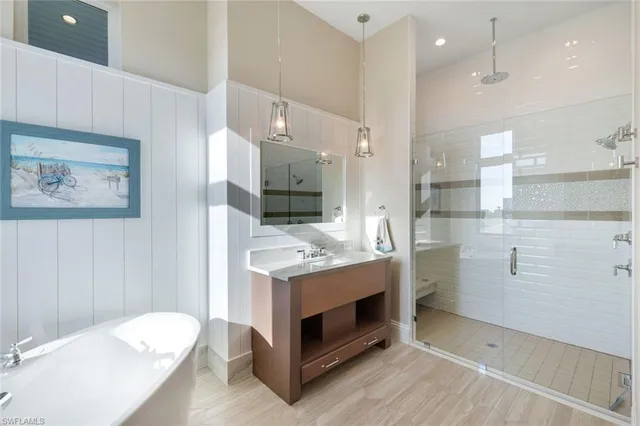 $6,995,000 | 8180 Estero Boulevard, Fort Myers Beach, FL 33931